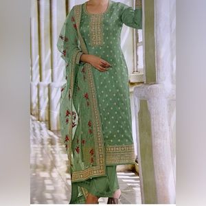 Indian Suit Dress with pants in lavender color